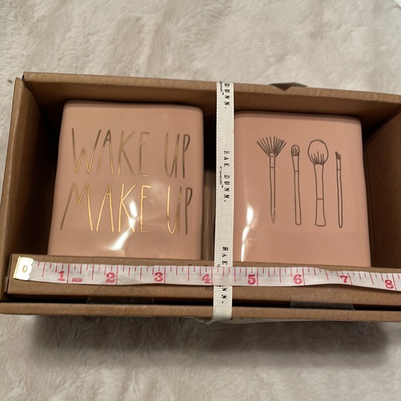 Rae Dunn coral colour make up containers NIB ❤️Price Drop❤️ - Picture 7 of 9